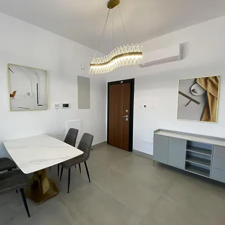 1 Bedroom 104